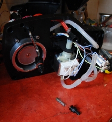 original-with-valve-removed original-with-valve-removed
