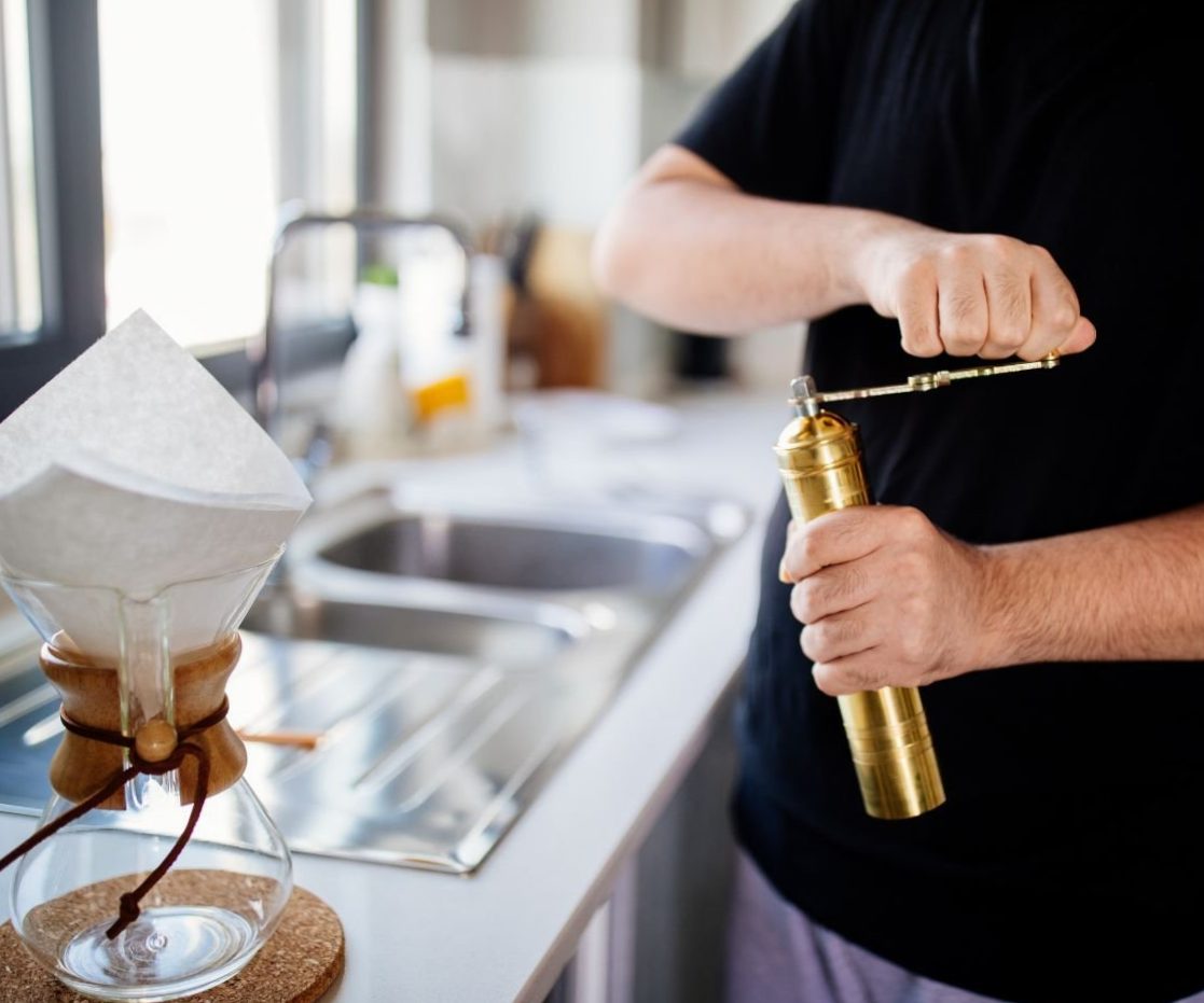 Grind your own coffee: why and how to do it?